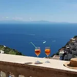 アパート La Di Enzo Con Vista Mare