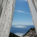 アパート La Di Enzo Con Vista Mare *