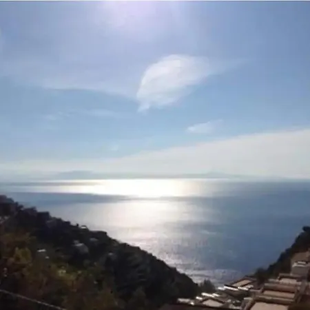 アパート La Di Enzo Con Vista Mare *